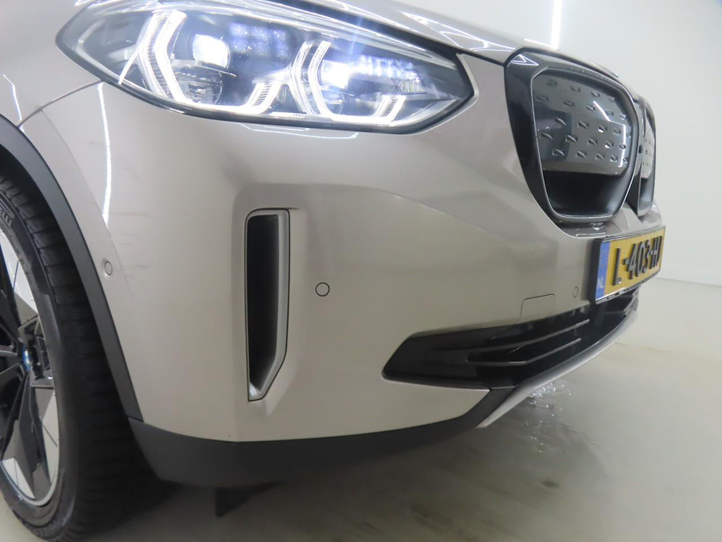 Foto 26 van BMW ix3