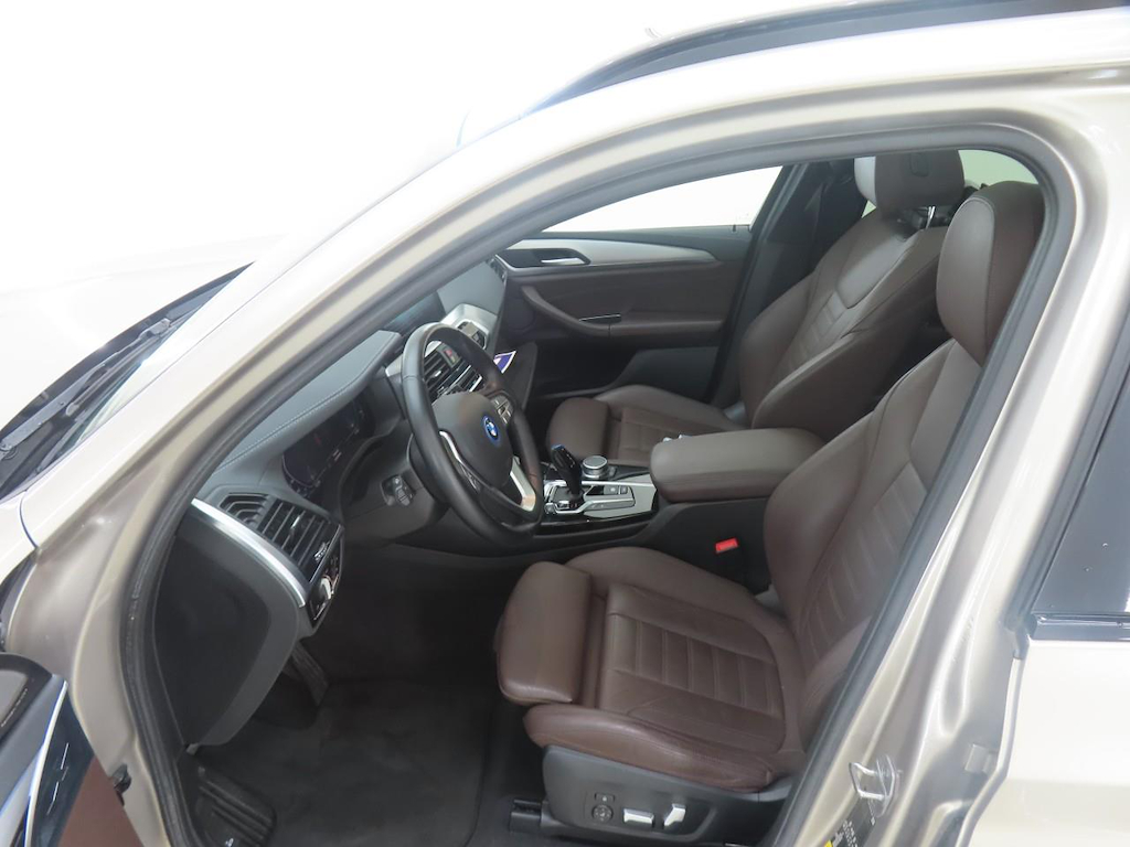 Foto 7 van BMW ix3