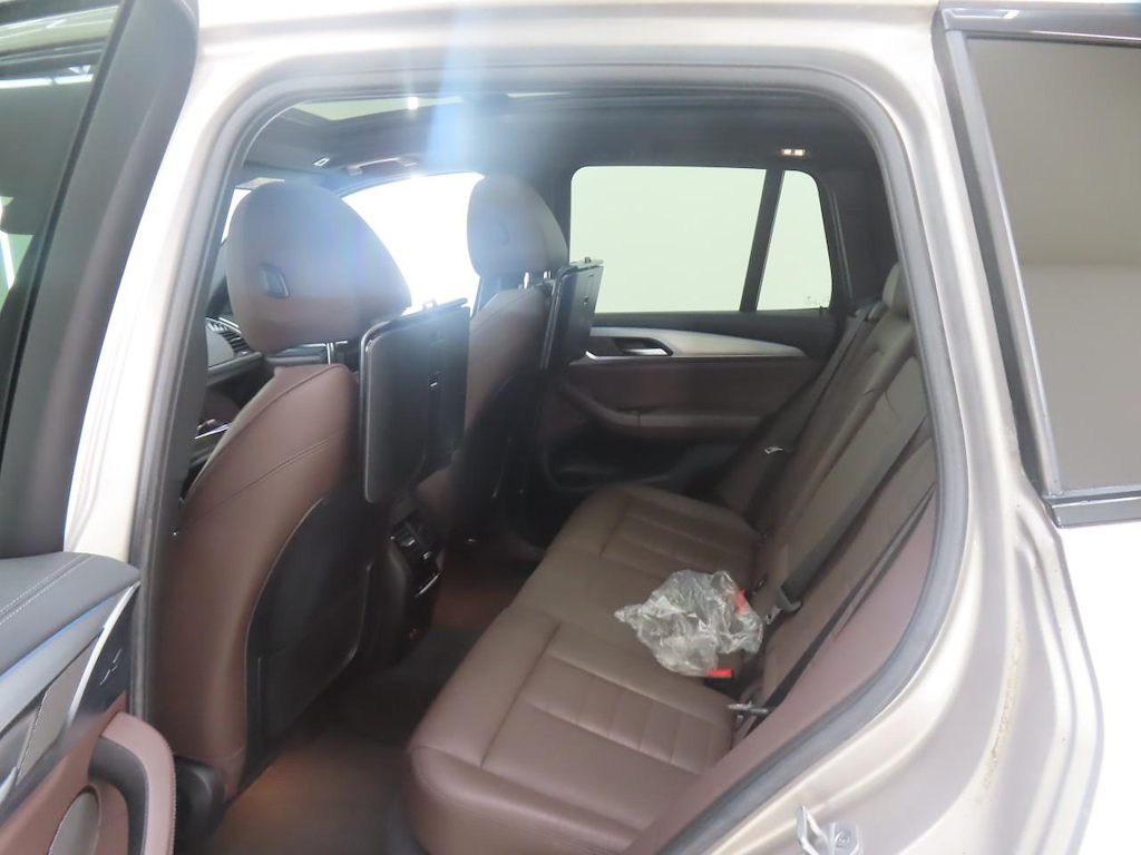 Foto 8 van BMW ix3