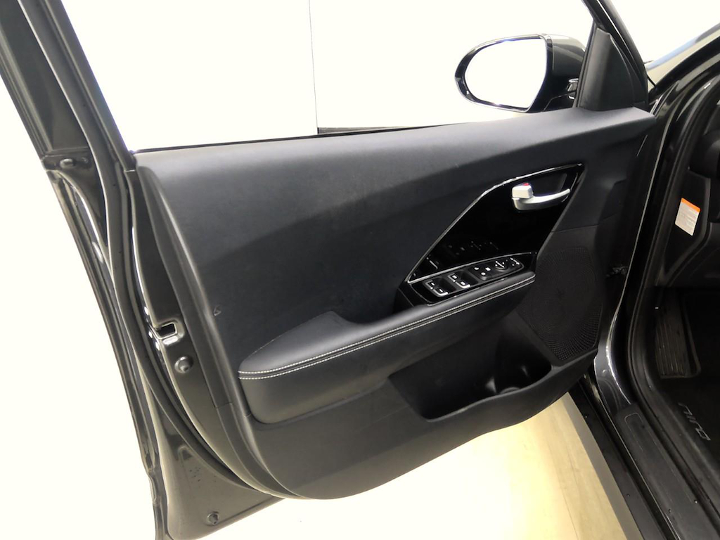 Foto 25 van Kia Niro