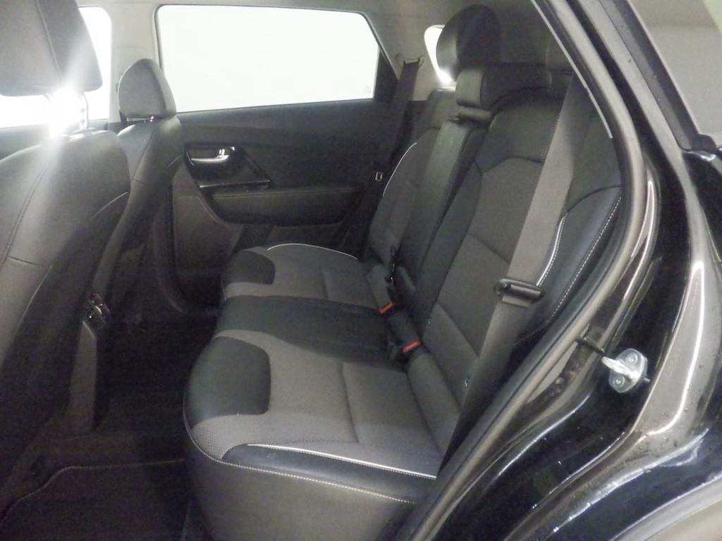 Foto 9 van Kia Niro