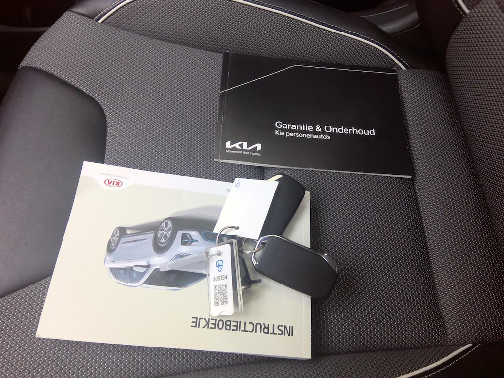 Foto 17 van Kia Niro