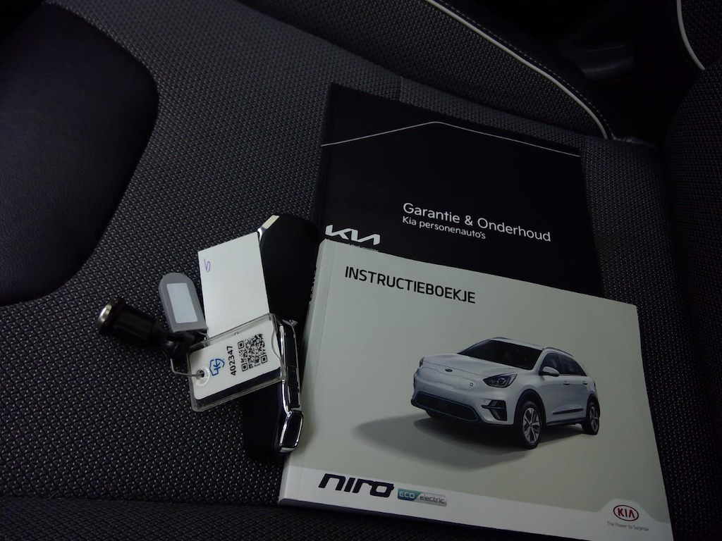 Foto 17 van Kia Niro