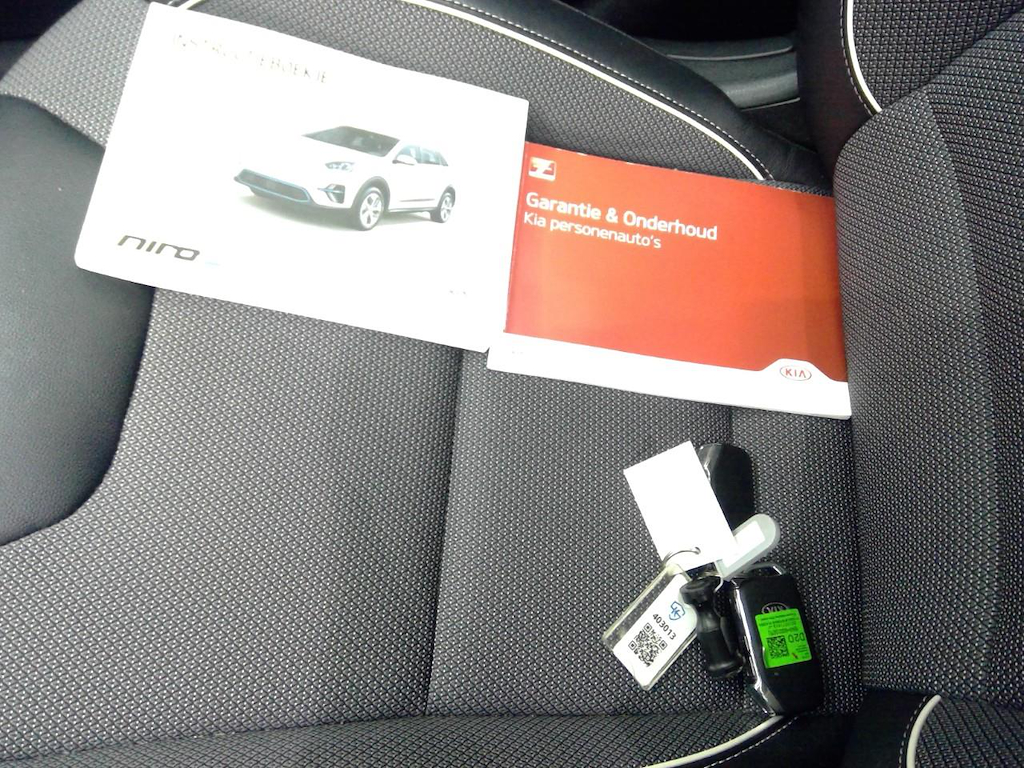 Foto 17 van Kia Niro
