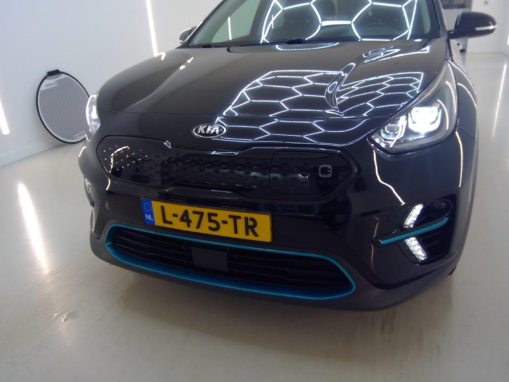 Foto 21 van Kia Niro