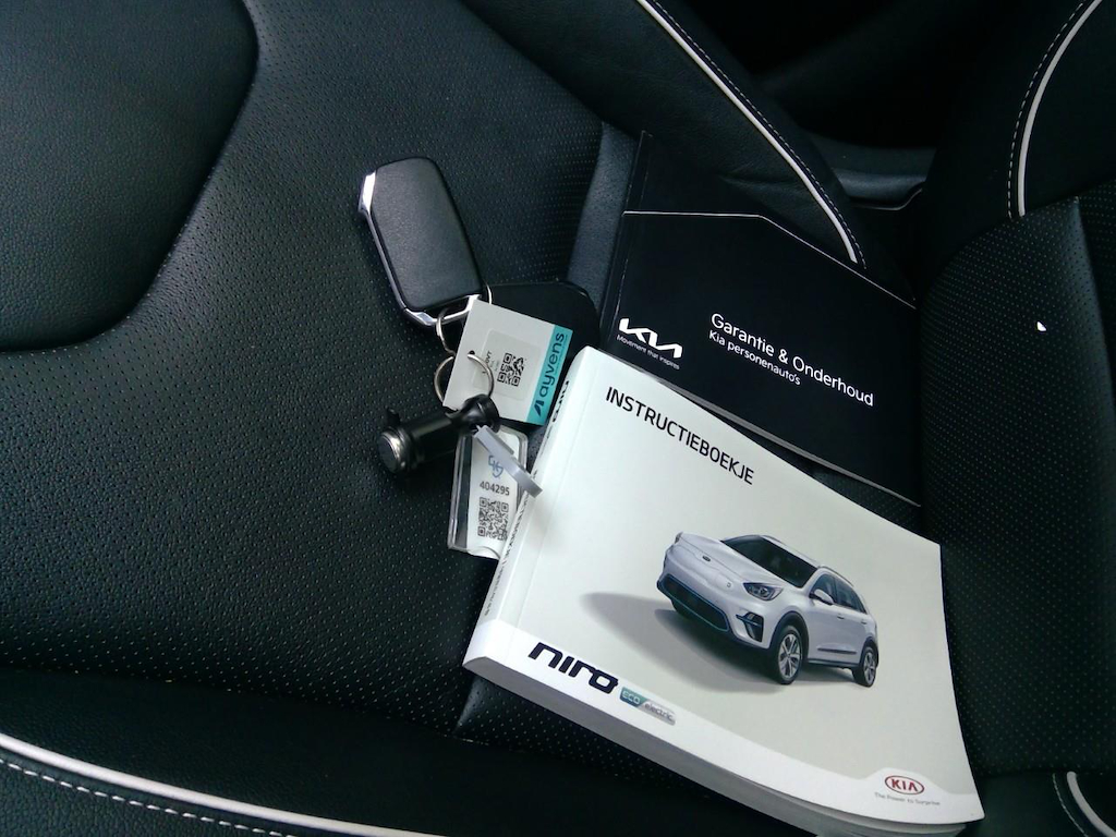 Foto 15 van Kia Niro