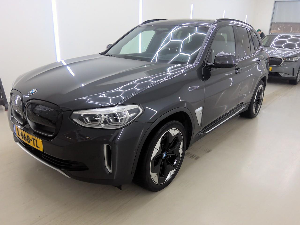 Foto 2 van BMW ix3