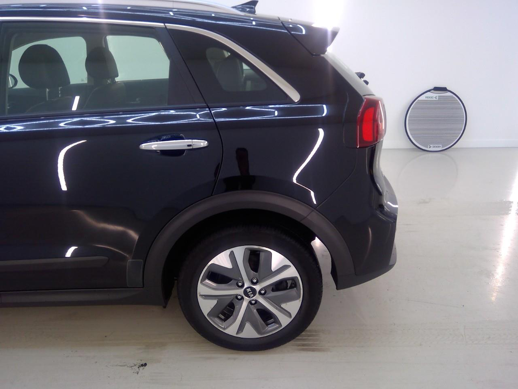 Foto 30 van Kia Niro