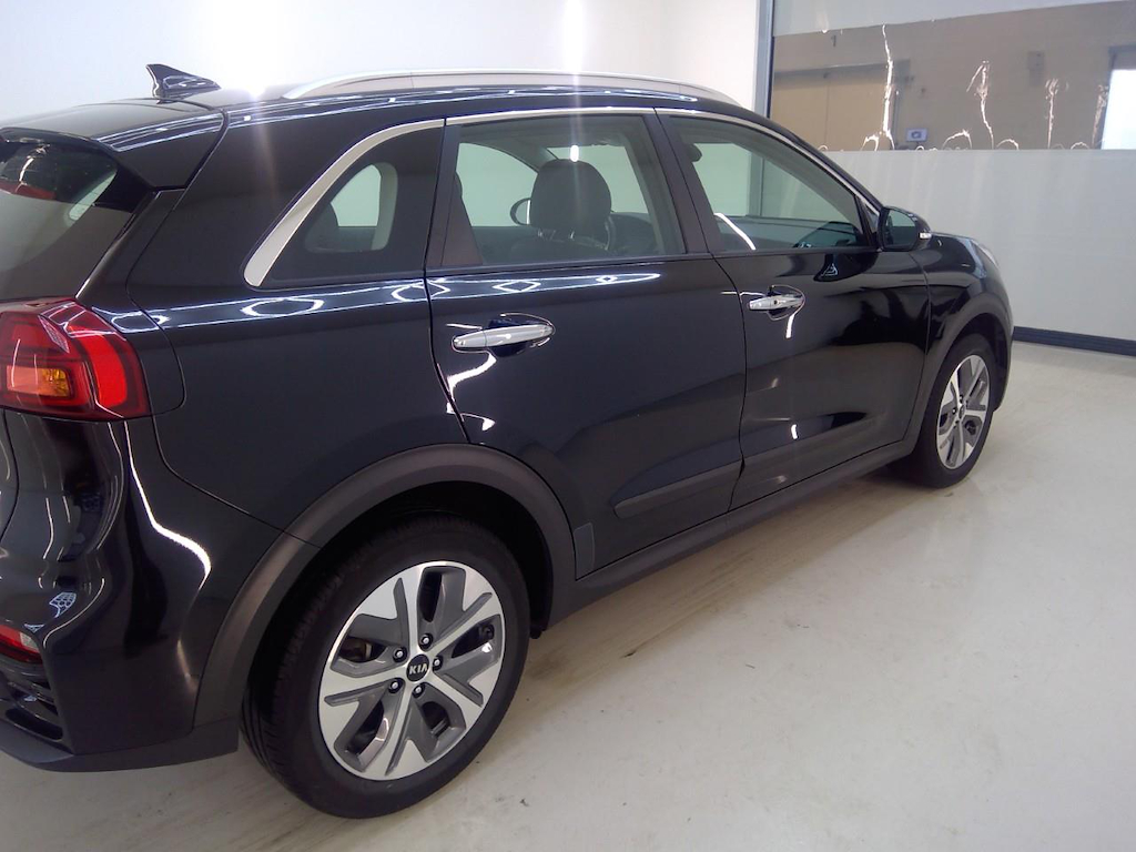 Foto 32 van Kia Niro