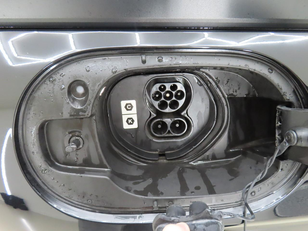 Foto 12 van Mazda MX-30