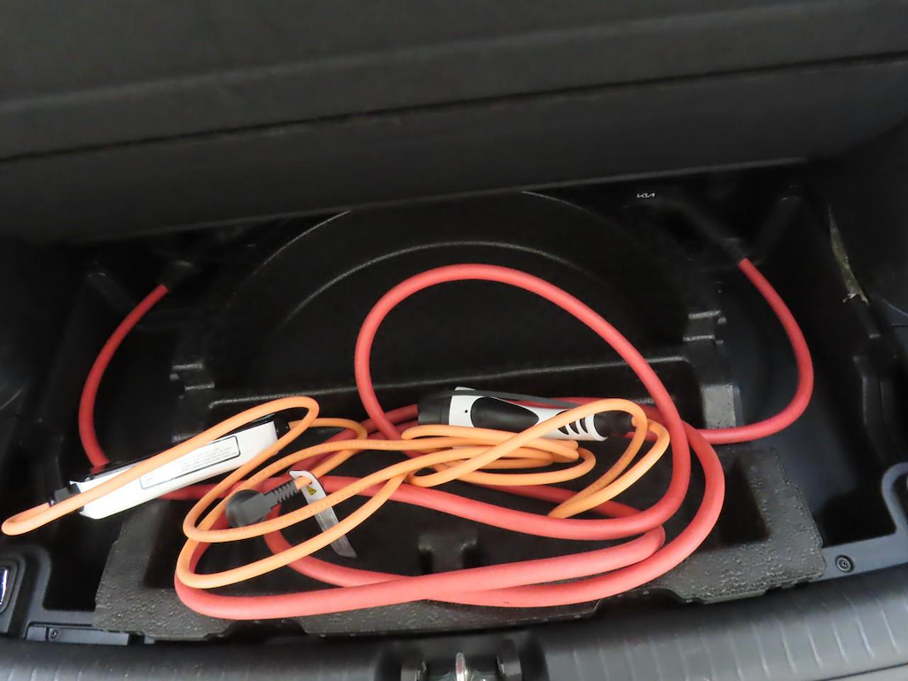 Foto 10 van Kia Niro