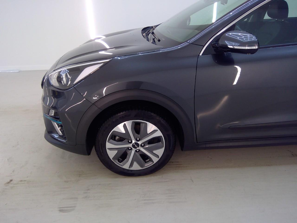 Foto 24 van Kia Niro