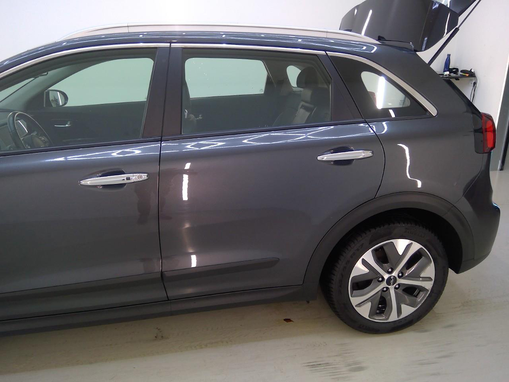 Foto 30 van Kia Niro