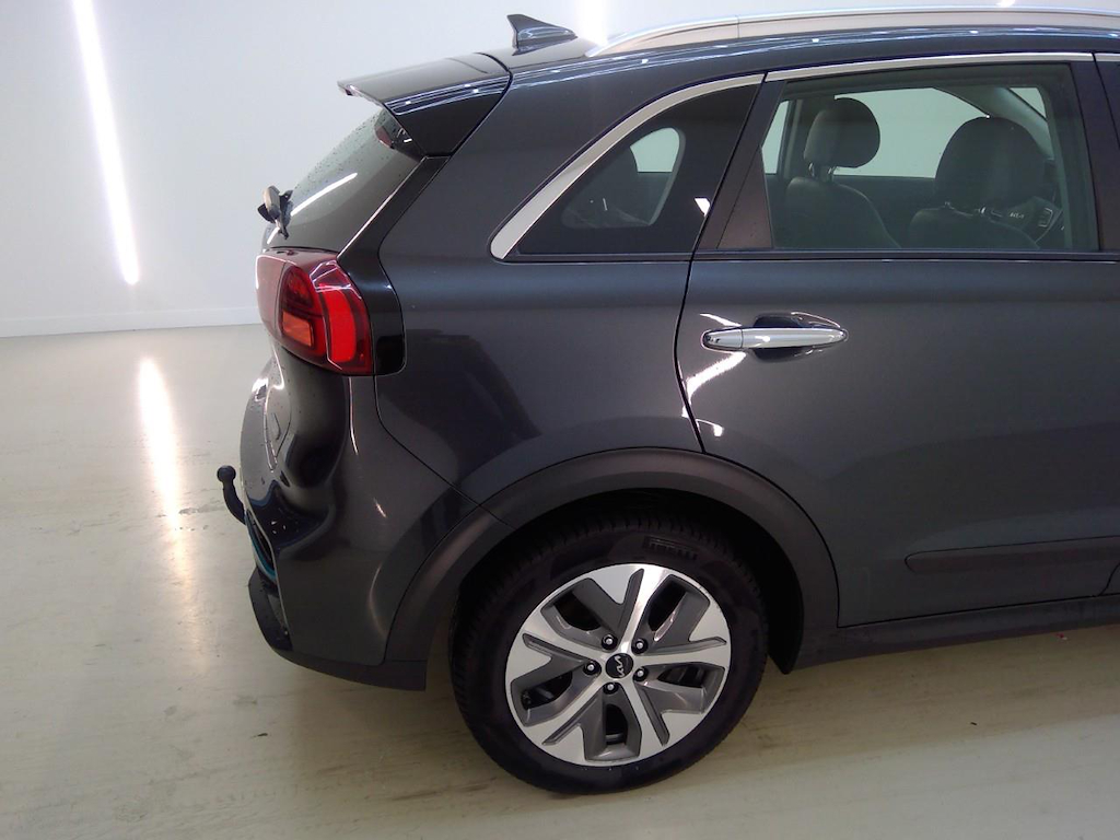 Foto 37 van Kia Niro