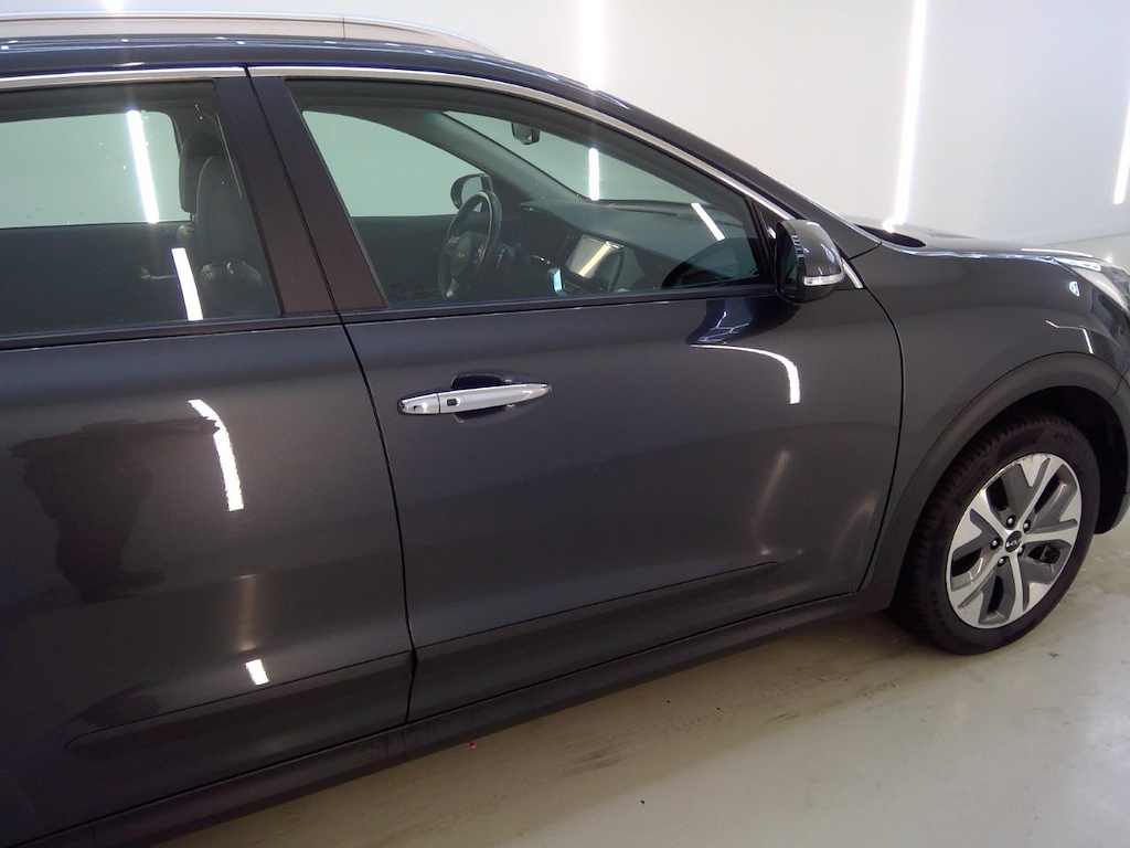 Foto 40 van Kia Niro