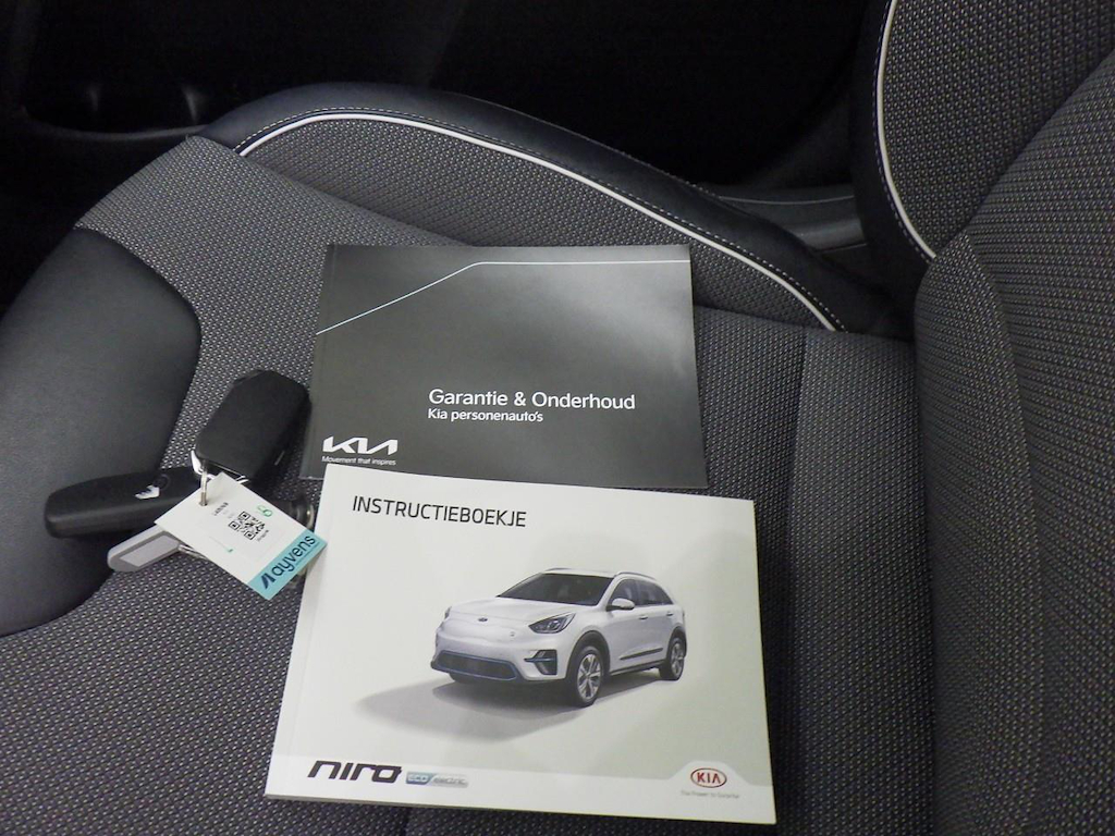 Foto 28 van Kia Niro