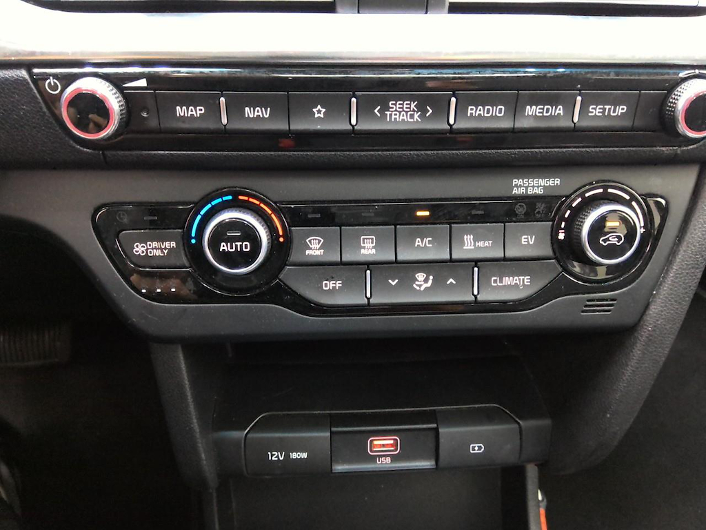 Foto 24 van Kia Niro