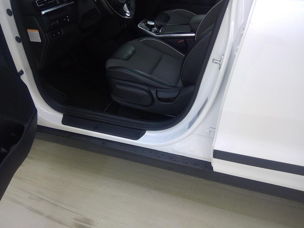 Foto 30 van Kia Niro