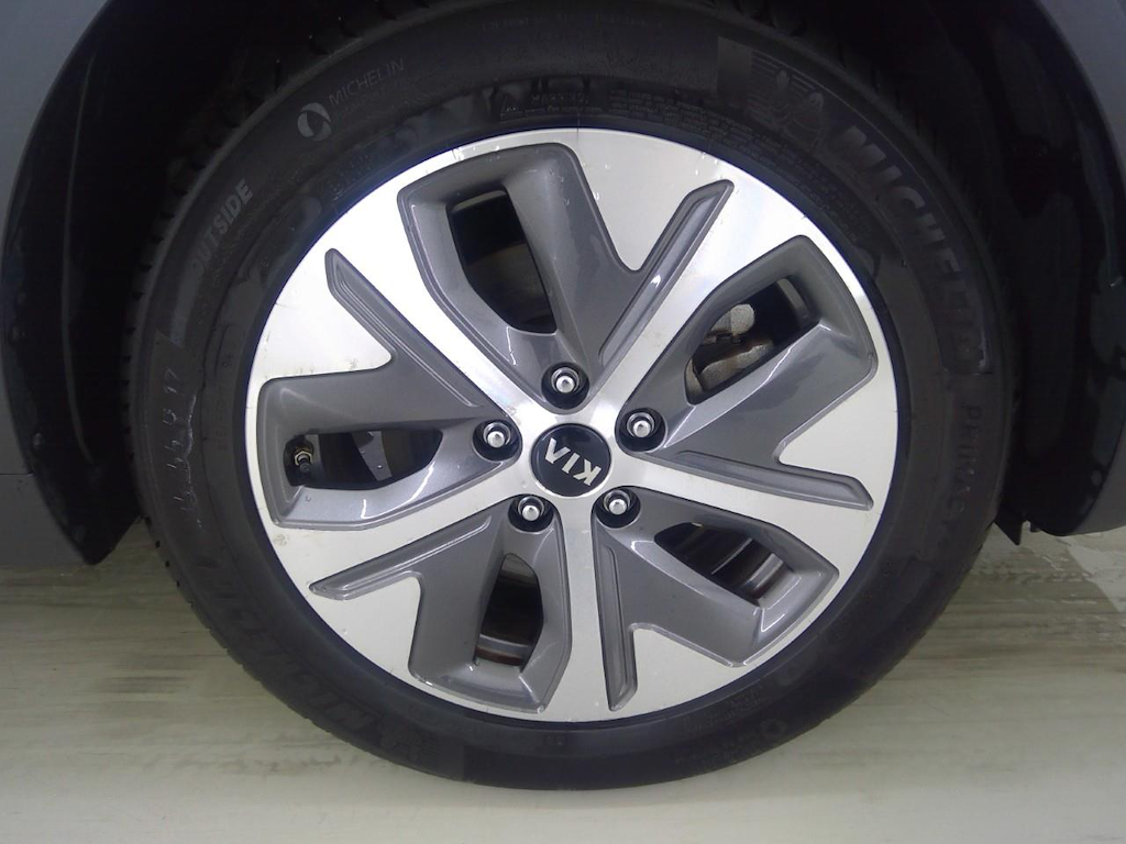 Foto 40 van Kia Niro