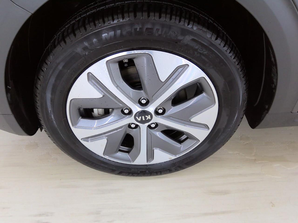 Foto 14 van Kia Niro