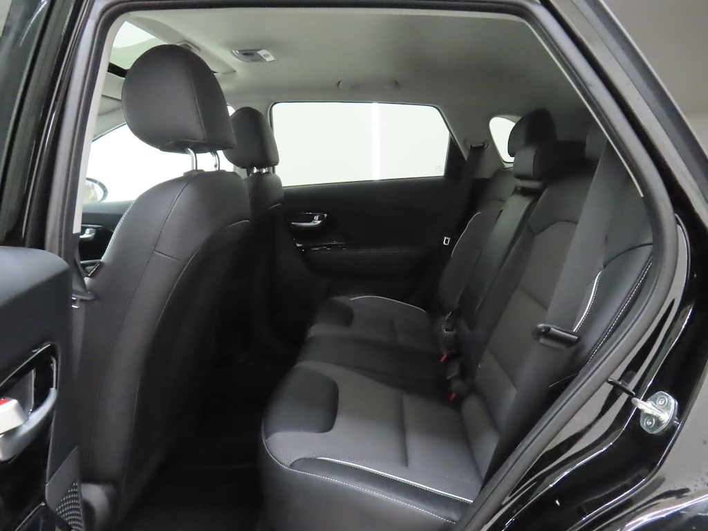 Foto 9 van Kia Niro