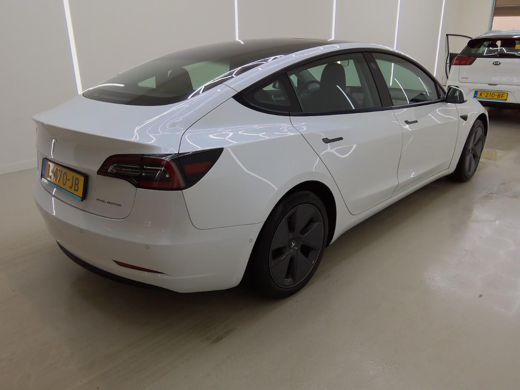 Foto 4 van Tesla Model 3