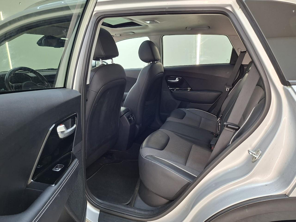 Foto 7 van Kia Niro