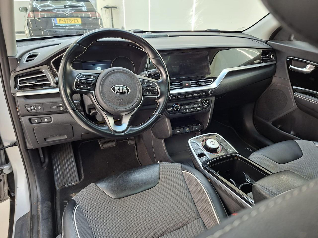 Foto 8 van Kia Niro