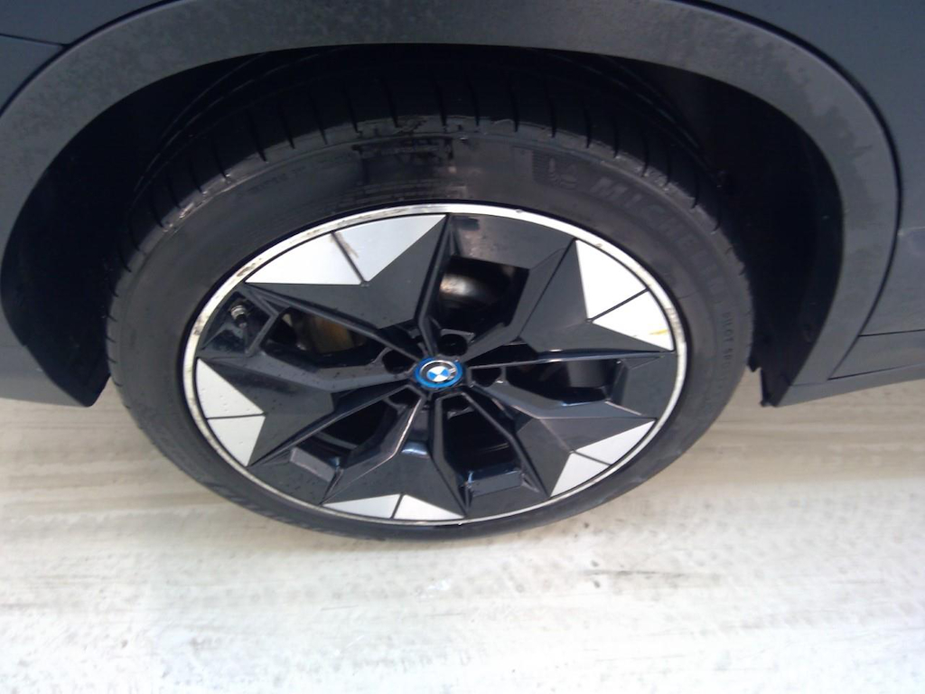 Foto 12 van BMW ix3