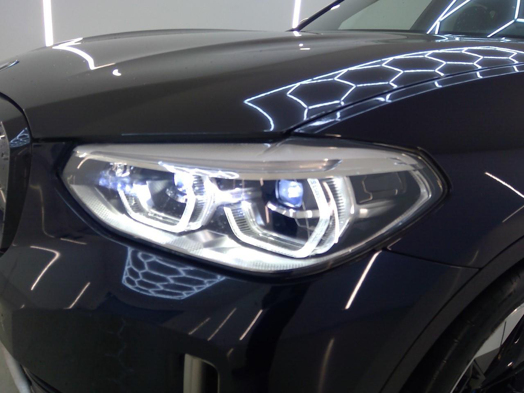 Foto 17 van BMW ix3