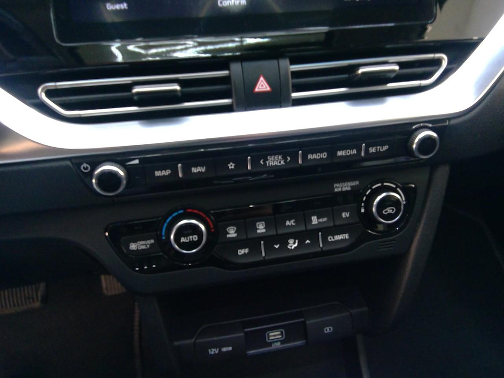 Foto 16 van Kia Niro