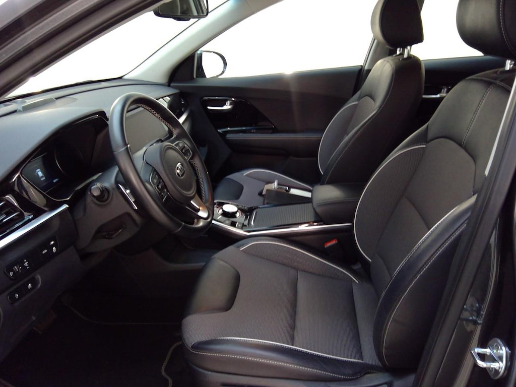 Foto 7 van Kia Niro