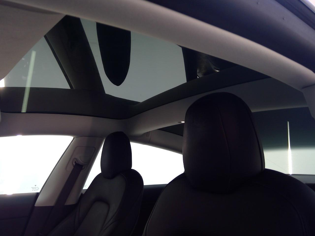 Foto 20 van Tesla Model 3