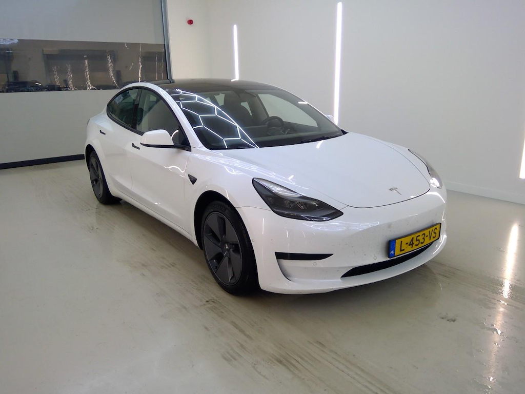 Foto 6 van Tesla Model 3