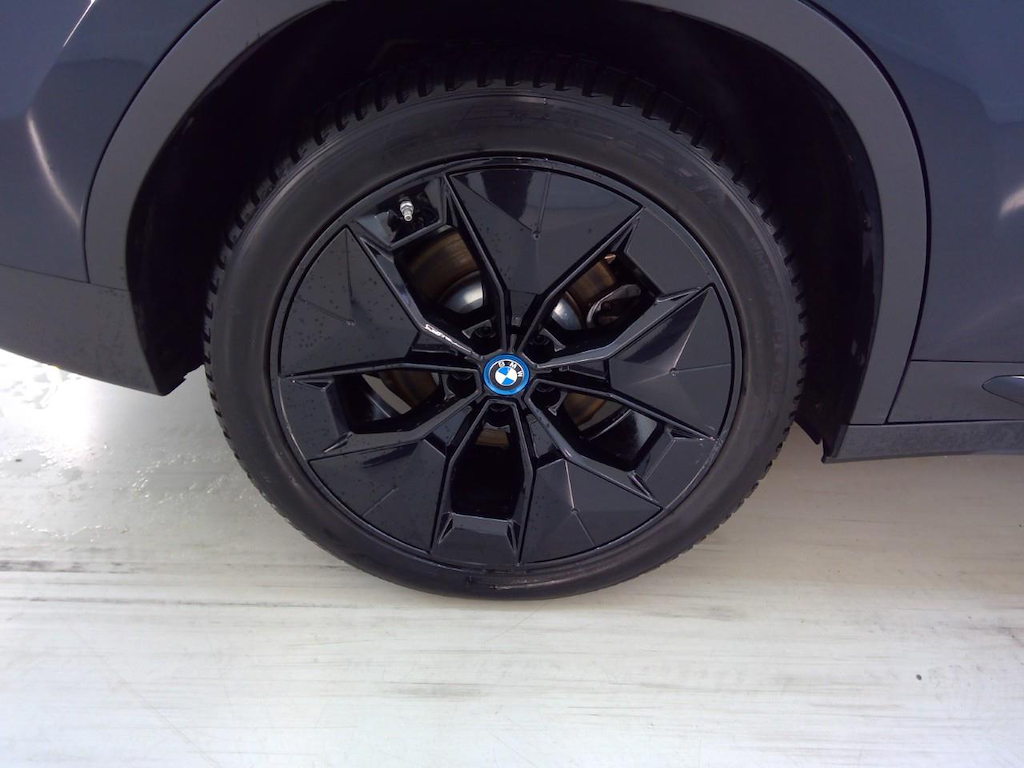 Foto 12 van BMW ix3
