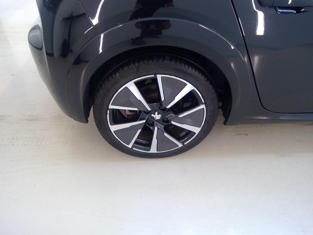 Foto 14 van Peugeot E-208