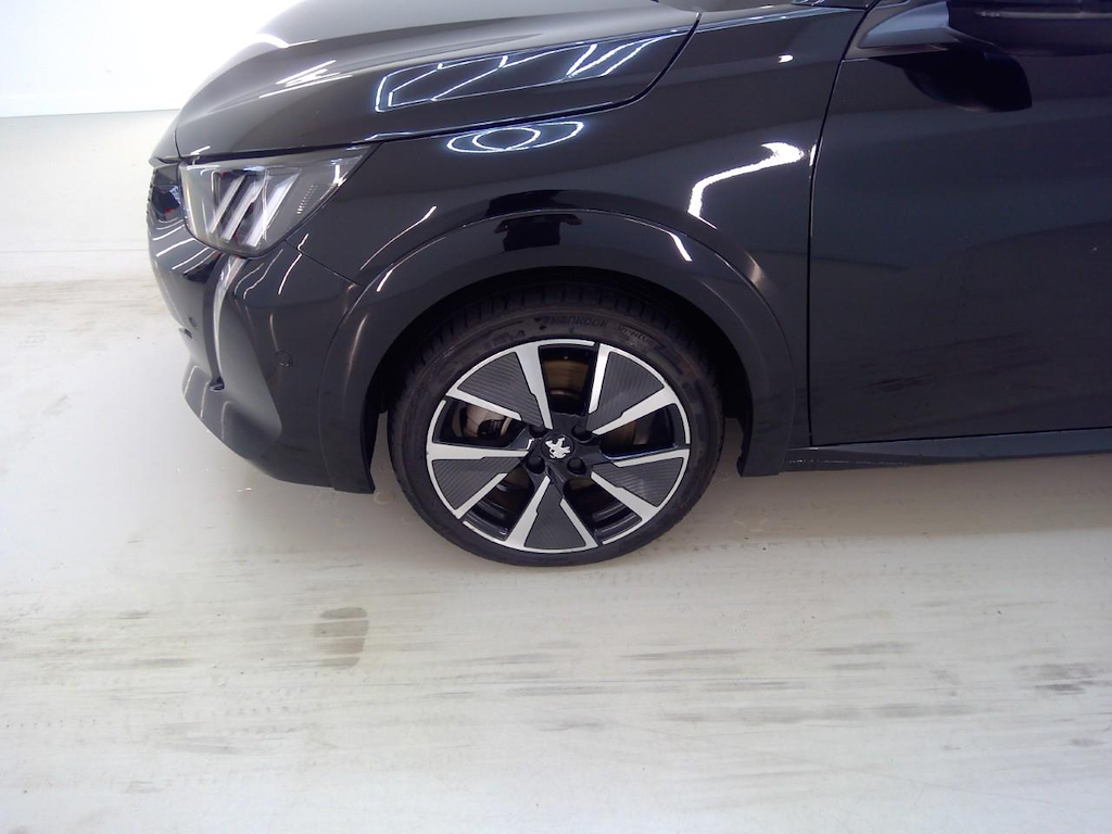 Foto 28 van Peugeot E-208