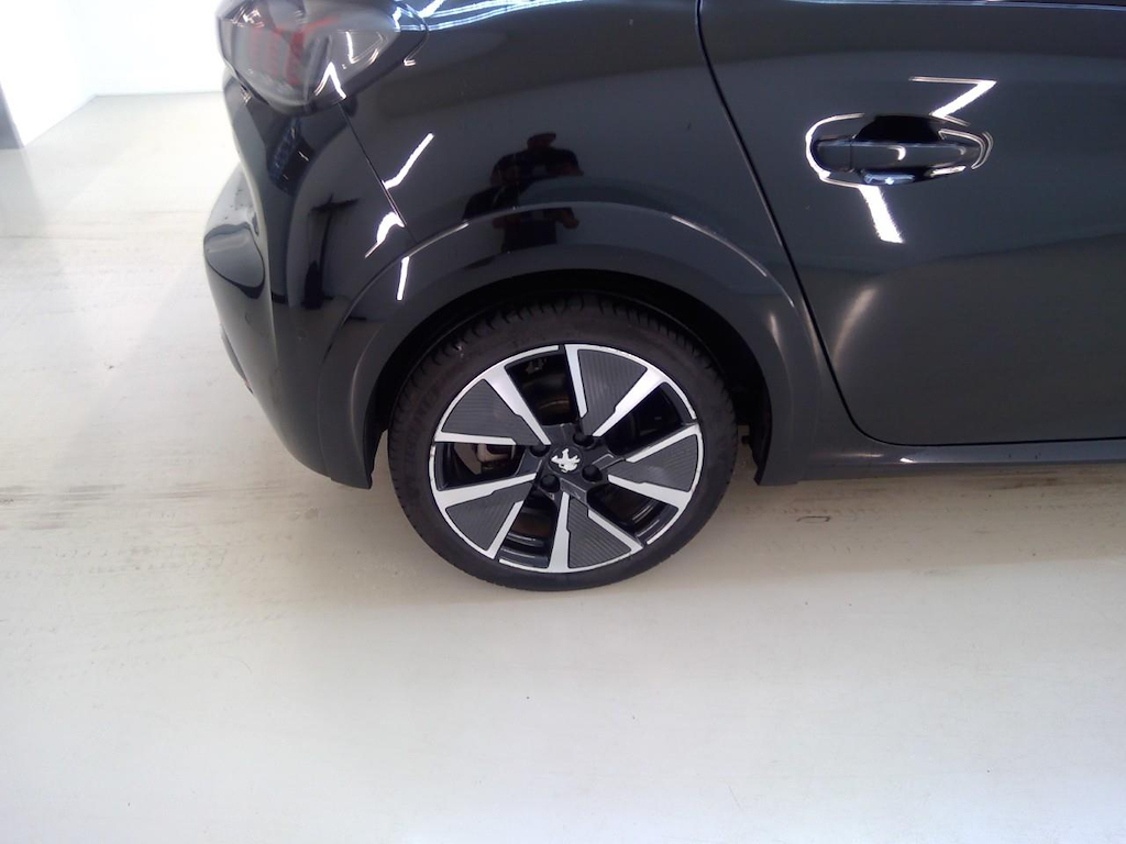 Foto 36 van Peugeot E-208
