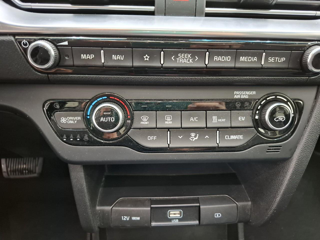 Foto 24 van Kia Niro