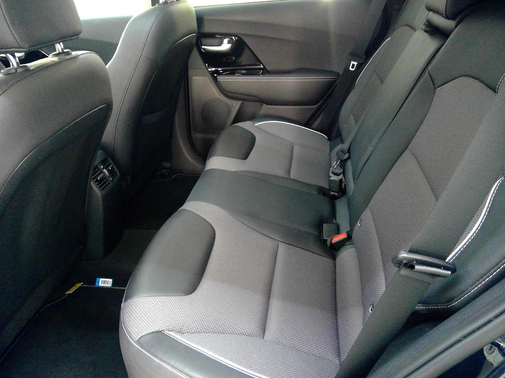 Foto 15 van Kia Niro