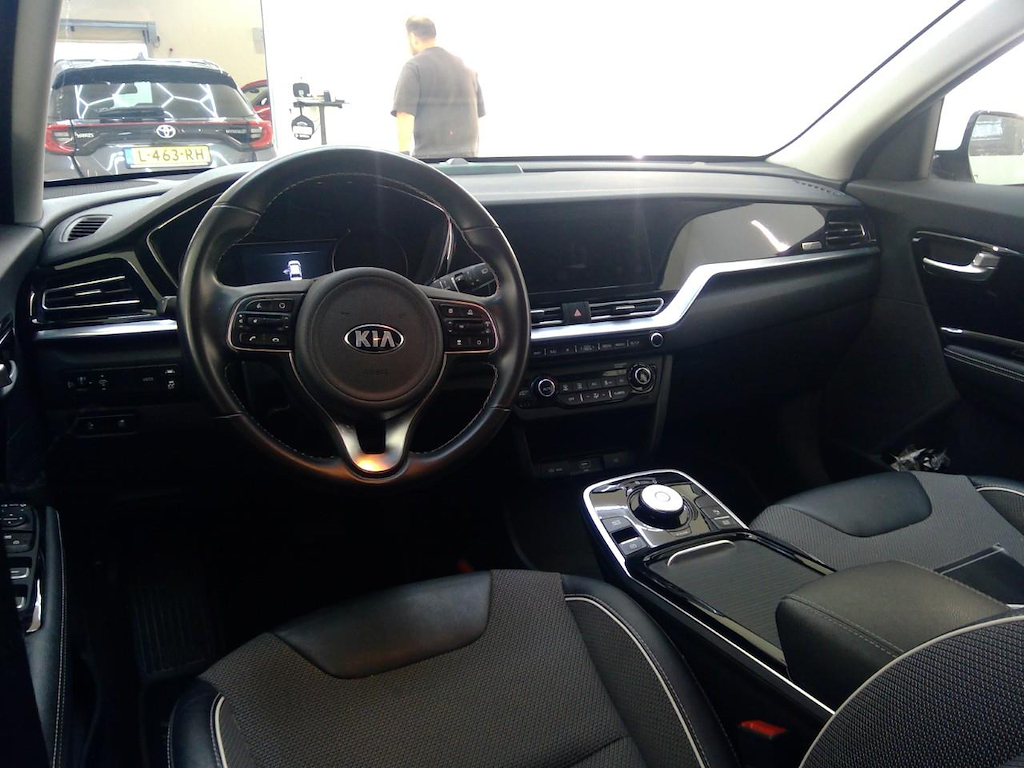 Foto 4 van Kia Niro