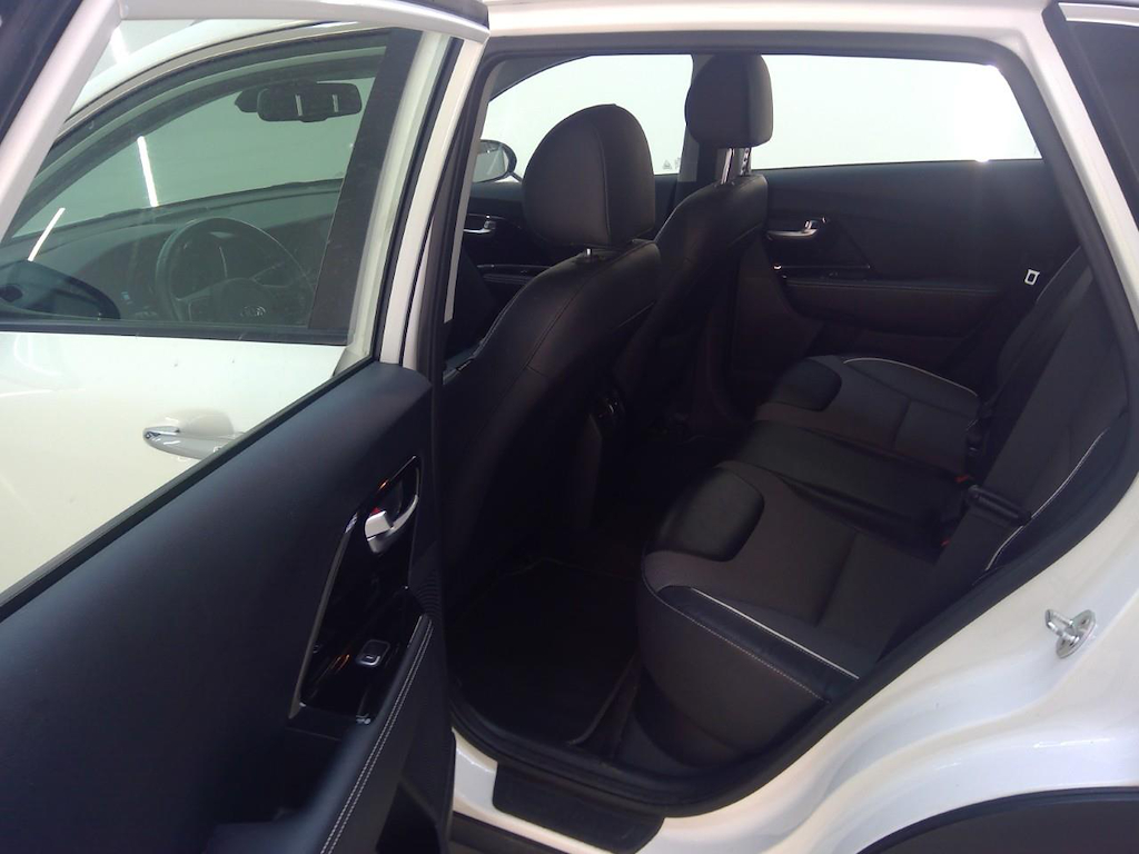 Foto 8 van Kia Niro
