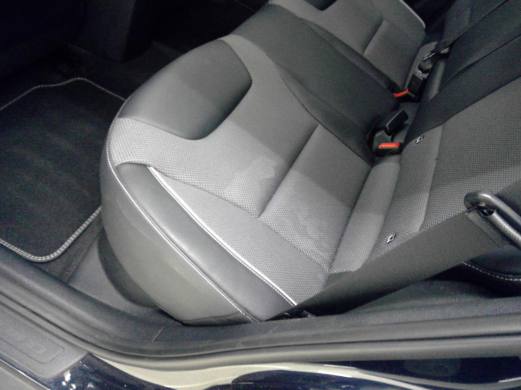 Foto 30 van Kia Niro