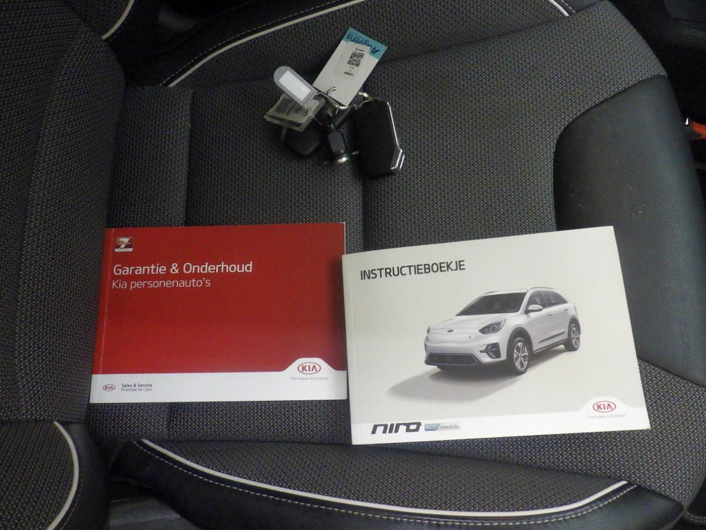 Foto 18 van Kia Niro