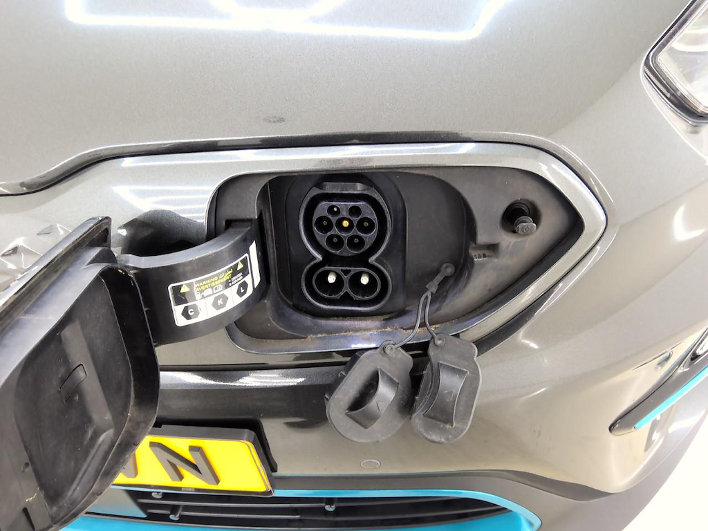 Foto 12 van Kia Niro
