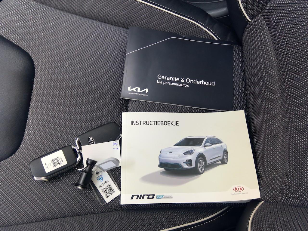 Foto 14 van Kia Niro