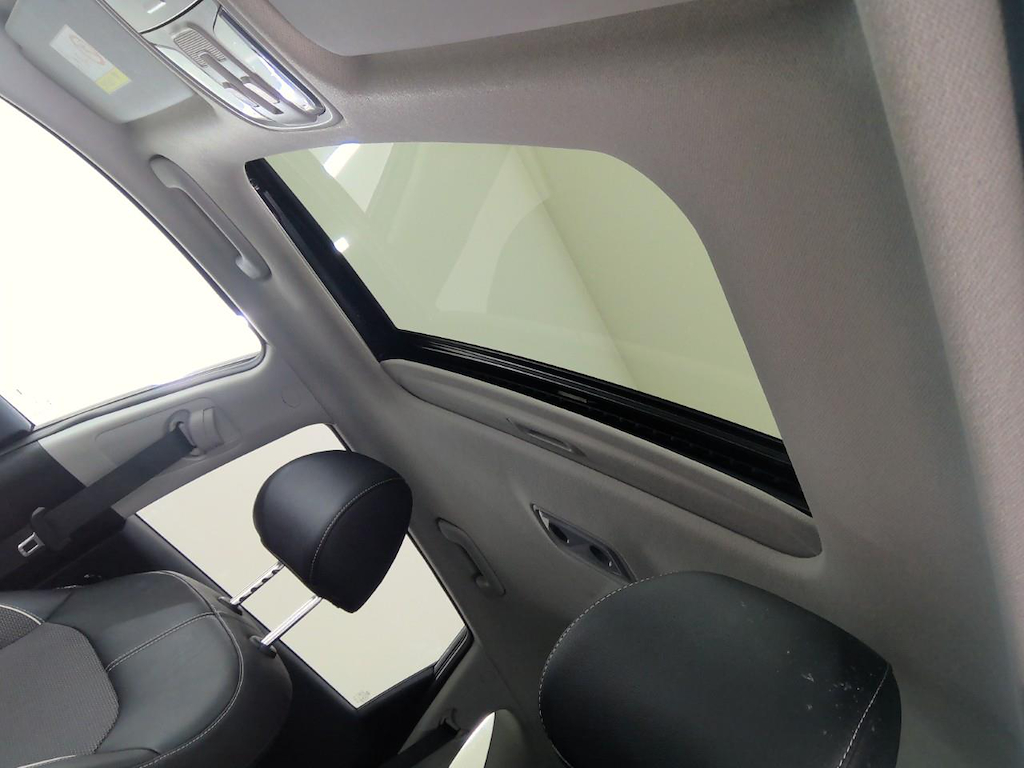 Foto 24 van Kia Niro