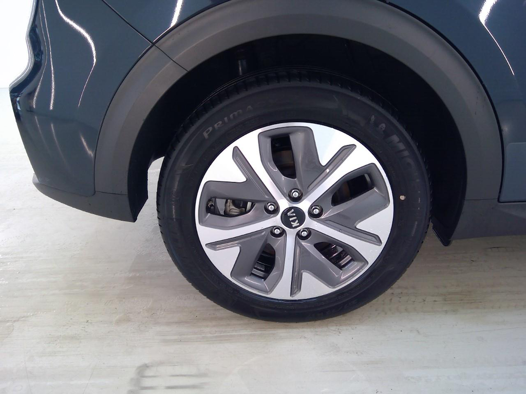 Foto 24 van Kia Niro