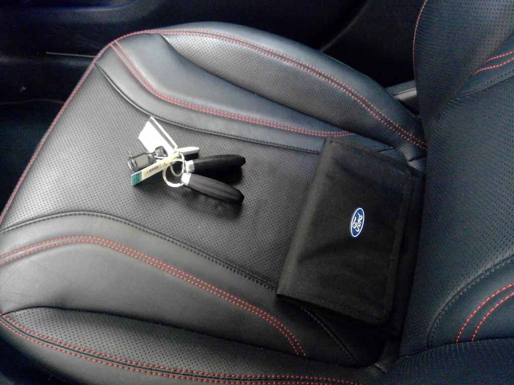 Foto 16 van Ford Mustang