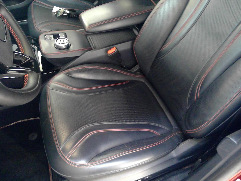 Foto 20 van Ford Mustang